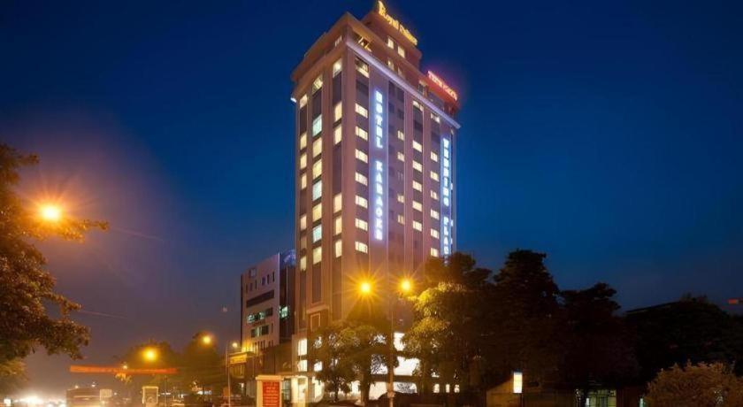 Royal Palace Hotel Tuyen Quang Kültér fotó