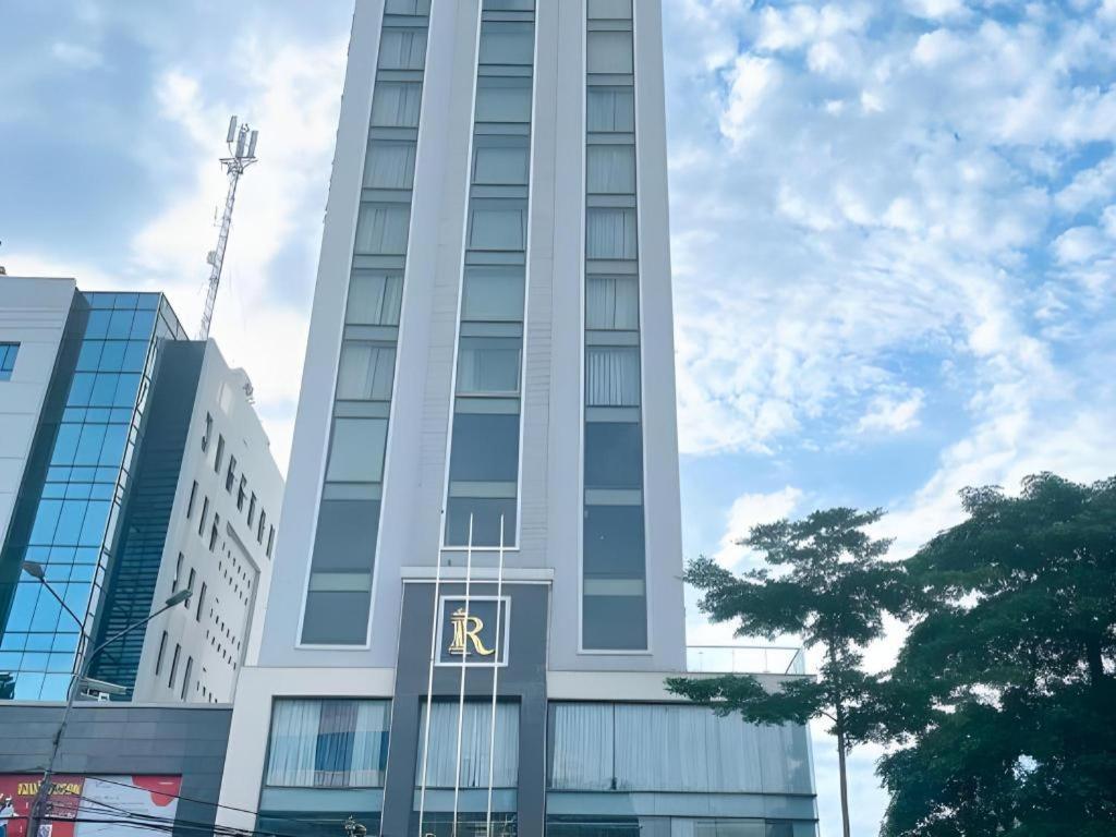 Royal Palace Hotel Tuyen Quang Kültér fotó