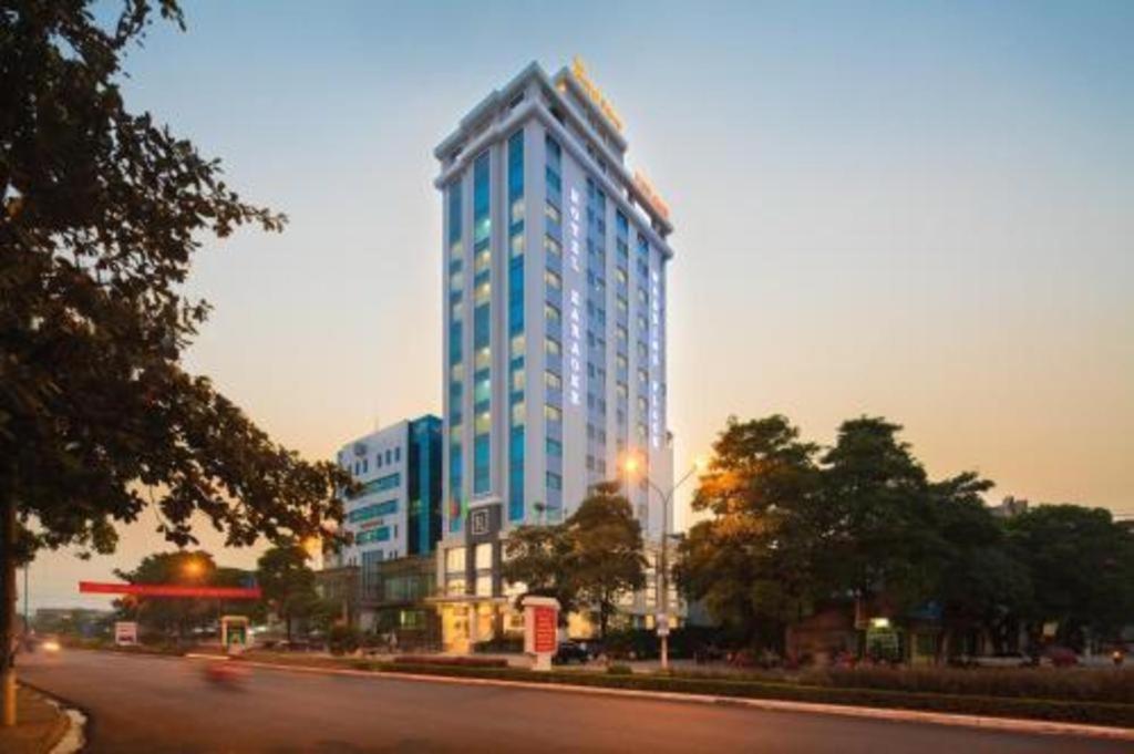 Royal Palace Hotel Tuyen Quang Kültér fotó