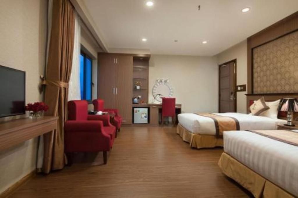 Royal Palace Hotel Tuyen Quang Kültér fotó