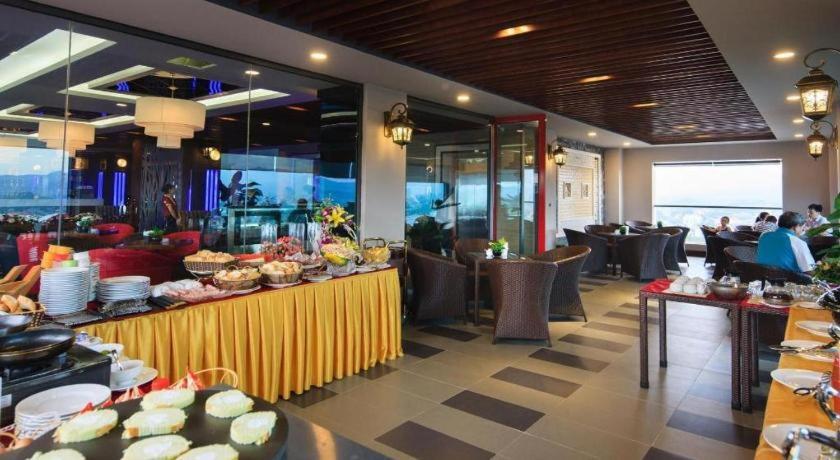 Royal Palace Hotel Tuyên Quang Kültér fotó