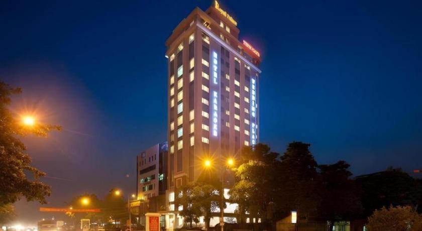 Royal Palace Hotel Tuyên Quang Kültér fotó